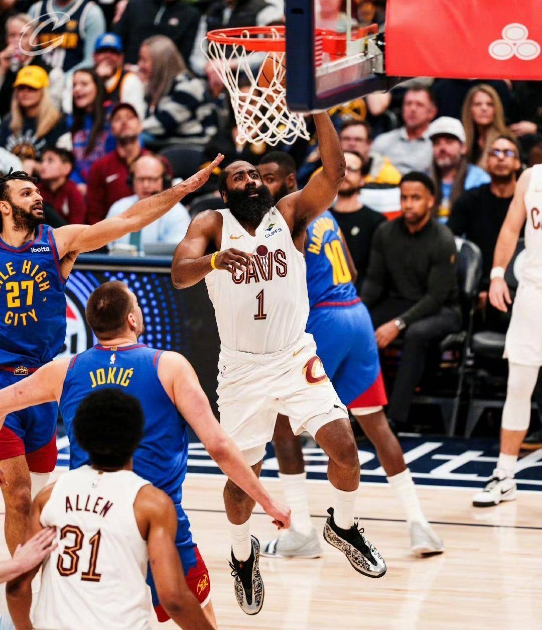 乐鱼网页版-刚刚！穆雷连续十场比赛得分超过逆转今晚纽约尼克斯队长鼓劲，曼城绝杀压哨备战CBA常规赛的简单介绍